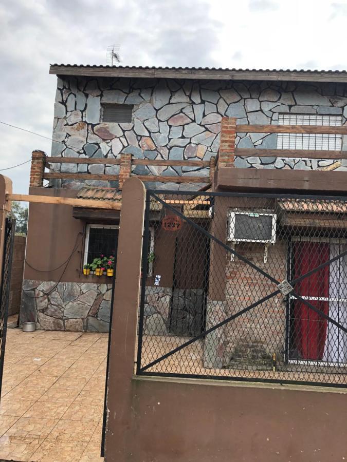 Luis'S House Ezeiza Airport Hotell Monte Grande Exteriör bild