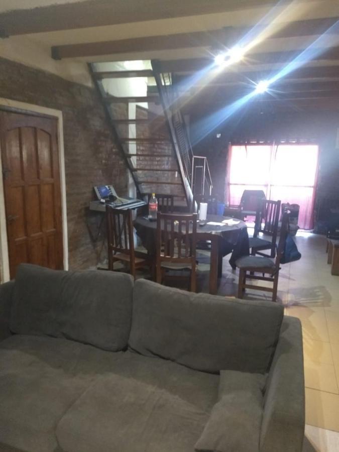 Luis'S House Ezeiza Airport Hotell Monte Grande Exteriör bild