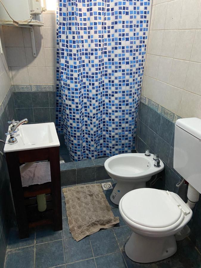 Luis'S House Ezeiza Airport Hotell Monte Grande Exteriör bild
