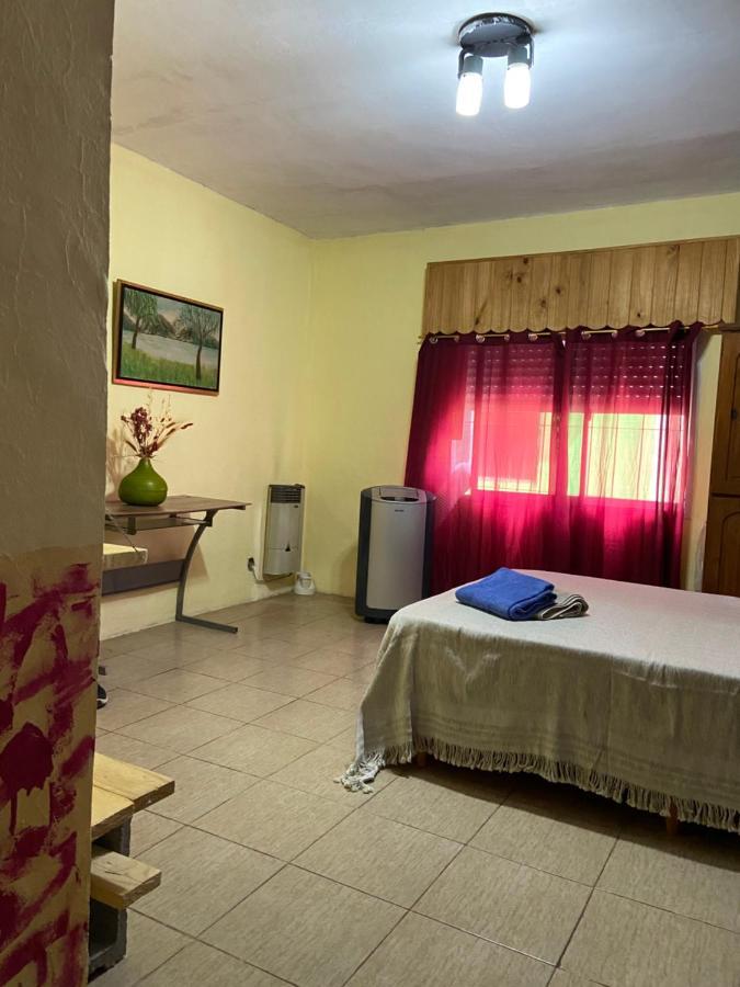 Luis'S House Ezeiza Airport Hotell Monte Grande Exteriör bild